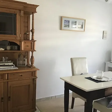 Ferienwohnung Mueller Apartment Winningen